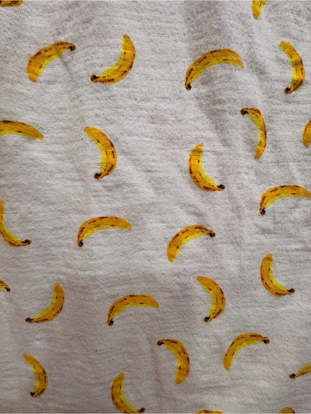 Lord & Taylor Cream V-Neck Tee with Yellow Banana Print - Picture 2 of 3